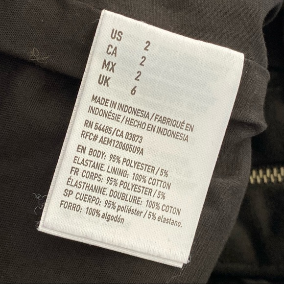 AMERICAN EAGLE Black Studded Faux Suede Skirt - Picture 7 of 7